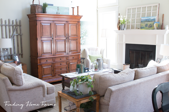 Decorating Our Spring Family Room | Finding Home Farms
